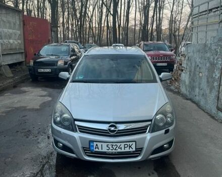 Серый Опель Астра, объемом двигателя 1.7 л и пробегом 234 тыс. км за 5000 $, фото 1 на Automoto.ua