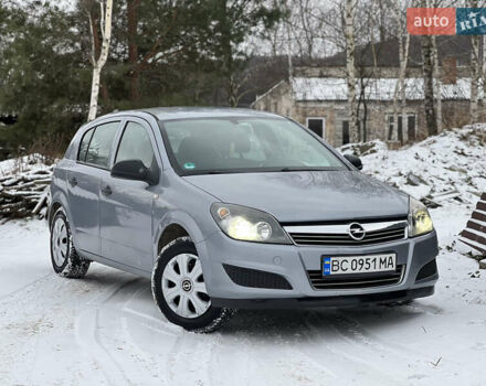 Сірий Опель Астра, об'ємом двигуна 1.4 л та пробігом 281 тис. км за 3200 $, фото 1 на Automoto.ua