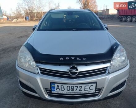 Серый Опель Астра, объемом двигателя 1.9 л и пробегом 332 тыс. км за 6000 $, фото 1 на Automoto.ua