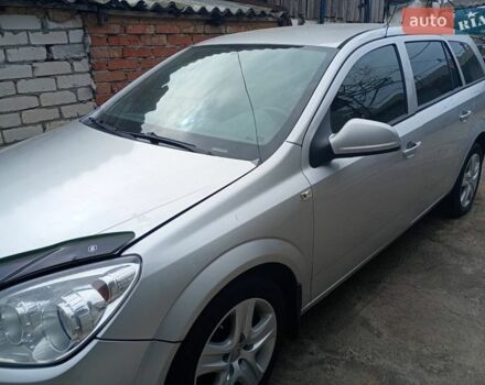 Серый Опель Астра, объемом двигателя 1.91 л и пробегом 317 тыс. км за 4800 $, фото 1 на Automoto.ua