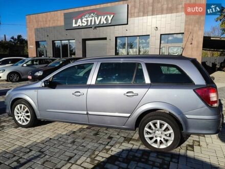 Серый Опель Астра, объемом двигателя 1.6 л и пробегом 219 тыс. км за 5650 $, фото 1 на Automoto.ua