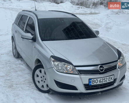 Сірий Опель Астра, об'ємом двигуна 1.69 л та пробігом 283 тис. км за 4650 $, фото 1 на Automoto.ua