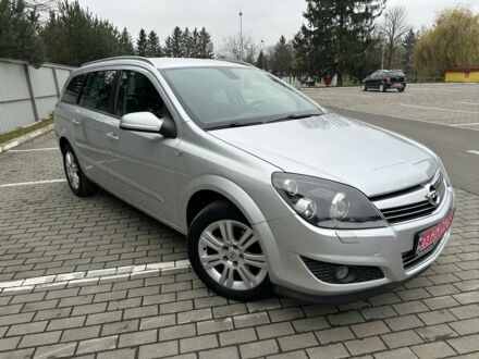 Серый Опель Астра, объемом двигателя 1.6 л и пробегом 250 тыс. км за 5500 $, фото 1 на Automoto.ua