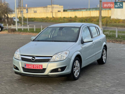 Серый Опель Астра, объемом двигателя 1.6 л и пробегом 240 тыс. км за 5500 $, фото 1 на Automoto.ua