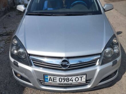 Сірий Опель Астра, об'ємом двигуна 1.69 л та пробігом 0 тис. км за 5700 $, фото 1 на Automoto.ua