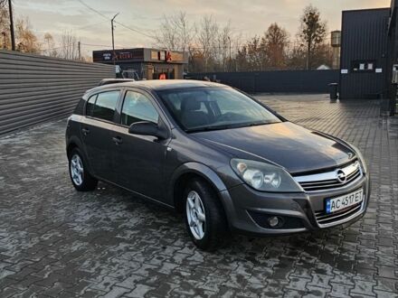 Серый Опель Астра, объемом двигателя 1.4 л и пробегом 191 тыс. км за 3700 $, фото 1 на Automoto.ua