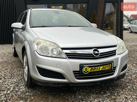 Серый Опель Астра, объемом двигателя 1.69 л и пробегом 300 тыс. км за 6100 $, фото 1 на Automoto.ua
