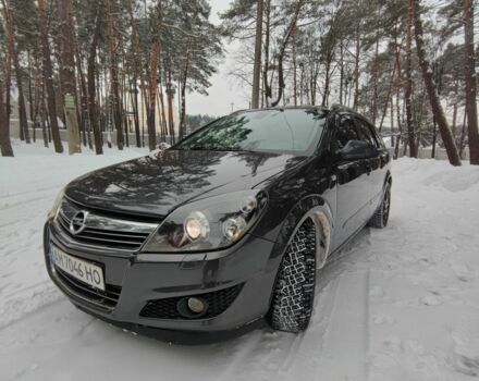 Серый Опель Астра, объемом двигателя 2 л и пробегом 211 тыс. км за 5200 $, фото 1 на Automoto.ua