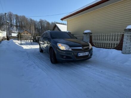 Серый Опель Астра, объемом двигателя 1.6 л и пробегом 210 тыс. км за 6499 $, фото 1 на Automoto.ua