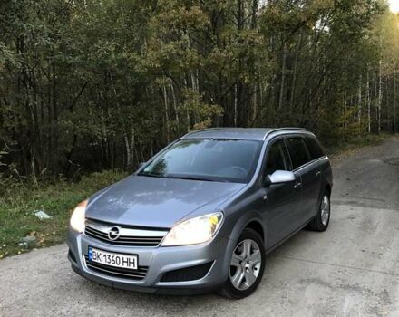 Опель Астра 2009 в Вараш (Кузнецовск) на Automoto.ua Серый Опель Астра, объемом двигателя 1.6 л и пробегом 244 тыс. км за 6400 $, фото 1 на Automoto.ua