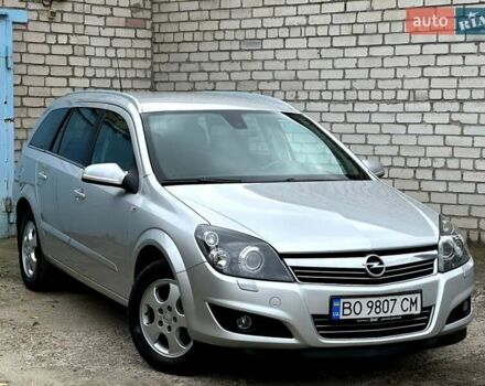Опель Астра 2009 в Николаеве на Automoto.ua Серый Опель Астра, объемом двигателя 1.7 л и пробегом 304 тыс. км за 5950 $, фото 1 на Automoto.ua
