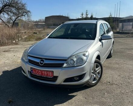Серый Опель Астра, объемом двигателя 1.6 л и пробегом 226 тыс. км за 5599 $, фото 1 на Automoto.ua