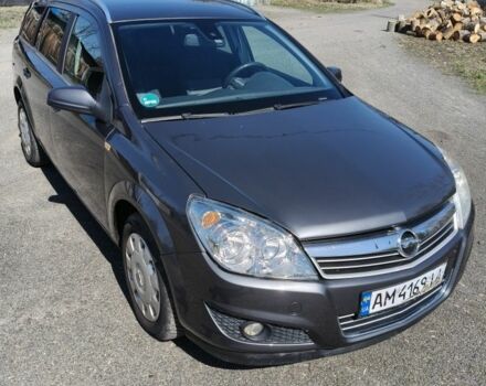 Серый Опель Астра, объемом двигателя 1.6 л и пробегом 240 тыс. км за 4899 $, фото 1 на Automoto.ua
