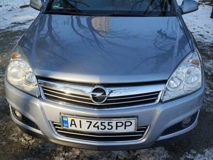 Опель Астра 2009 у Вышгороде на Automoto.ua Сірий Опель Астра, об'ємом двигуна 1.6 л та пробігом 207 тис. км за 6000 $, фото 1 на Automoto.ua