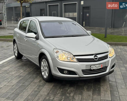 Серый Опель Астра, объемом двигателя 1.6 л и пробегом 51 тыс. км за 6900 $, фото 1 на Automoto.ua