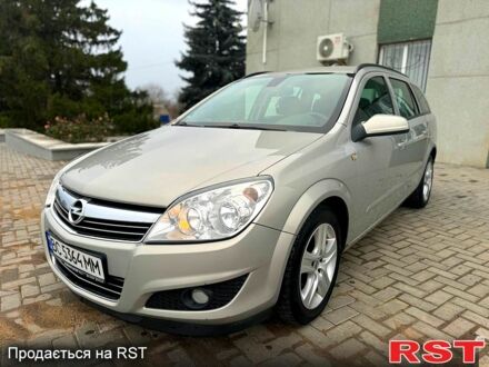 Опель Астра 2009 в Новом Буге на Automoto.ua Серый Опель Астра, объемом двигателя 1.4 л и пробегом 316 тыс. км за 4900 $, фото 1 на Automoto.ua