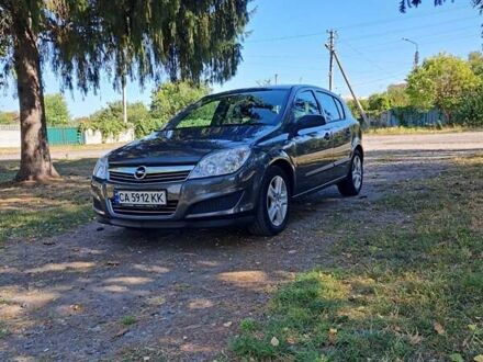 Сірий Опель Астра, об'ємом двигуна 1.6 л та пробігом 224 тис. км за 5900 $, фото 1 на Automoto.ua