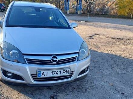 Опель Астра 2009 в Обухове на Automoto.ua Серый Опель Астра, объемом двигателя 1.6 л и пробегом 201 тыс. км за 6500 $, фото 1 на Automoto.ua