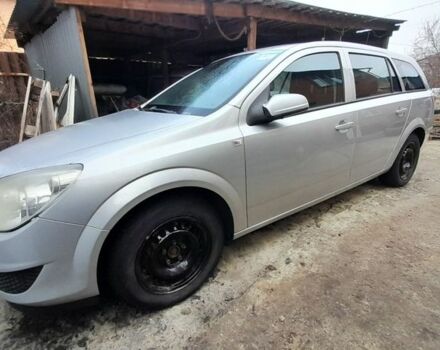 Серый Опель Астра, объемом двигателя 1.69 л и пробегом 293 тыс. км за 5200 $, фото 1 на Automoto.ua