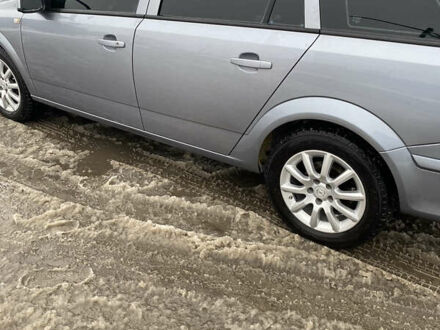 Сірий Опель Астра, об'ємом двигуна 1.7 л та пробігом 317 тис. км за 5300 $, фото 1 на Automoto.ua