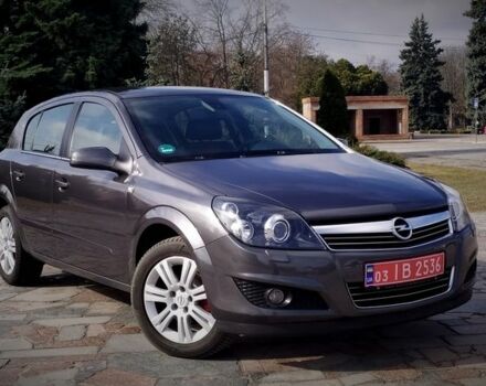 Серый Опель Астра, объемом двигателя 1.6 л и пробегом 208 тыс. км за 6500 $, фото 1 на Automoto.ua