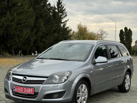 Опель Астра 2009 в Дубно на Automoto.ua Серый Опель Астра, объемом двигателя 1.9 л и пробегом 227 тыс. км за 6500 $, фото 1 на Automoto.ua