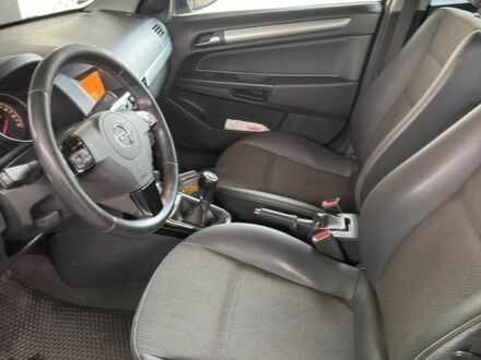 Сірий Опель Астра, об'ємом двигуна 1.6 л та пробігом 226 тис. км за 6100 $, фото 1 на Automoto.ua