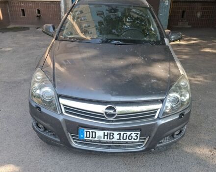 Сірий Опель Астра, об'ємом двигуна 1.8 л та пробігом 180 тис. км за 1599 $, фото 1 на Automoto.ua