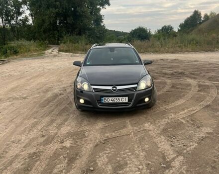 Сірий Опель Астра, об'ємом двигуна 1.9 л та пробігом 255 тис. км за 5400 $, фото 1 на Automoto.ua