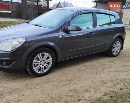 Серый Опель Астра, объемом двигателя 1.69 л и пробегом 280 тыс. км за 5100 $, фото 1 на Automoto.ua