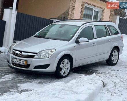 Сірий Опель Астра, об'ємом двигуна 1.6 л та пробігом 181 тис. км за 5999 $, фото 1 на Automoto.ua