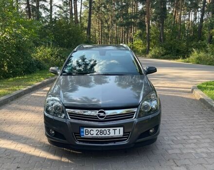 Сірий Опель Астра, об'ємом двигуна 1.6 л та пробігом 236 тис. км за 5500 $, фото 1 на Automoto.ua