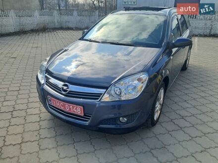 Серый Опель Астра, объемом двигателя 1.4 л и пробегом 188 тыс. км за 4400 $, фото 1 на Automoto.ua