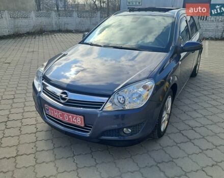 Серый Опель Астра, объемом двигателя 1.4 л и пробегом 188 тыс. км за 4400 $, фото 1 на Automoto.ua