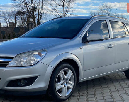 Сірий Опель Астра, об'ємом двигуна 1.69 л та пробігом 230 тис. км за 5500 $, фото 1 на Automoto.ua