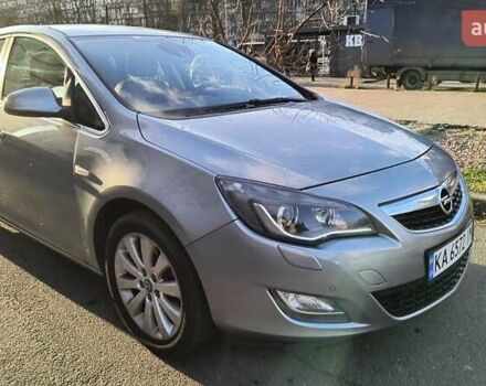 Серый Опель Астра, объемом двигателя 1.6 л и пробегом 184 тыс. км за 8500 $, фото 1 на Automoto.ua