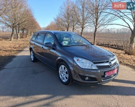 Серый Опель Астра, объемом двигателя 1.6 л и пробегом 224 тыс. км за 6150 $, фото 1 на Automoto.ua