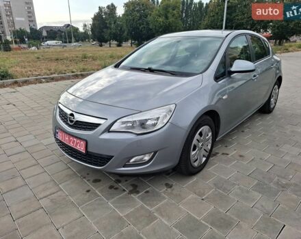 Серый Опель Астра, объемом двигателя 1.6 л и пробегом 172 тыс. км за 6300 $, фото 1 на Automoto.ua