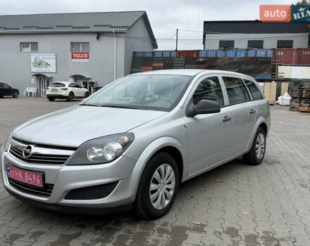 Серый Опель Астра, объемом двигателя 1.6 л и пробегом 210 тыс. км за 5399 $, фото 1 на Automoto.ua