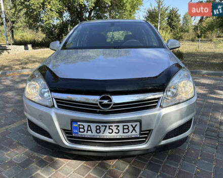 Сірий Опель Астра, об'ємом двигуна 1.69 л та пробігом 217 тис. км за 5850 $, фото 1 на Automoto.ua