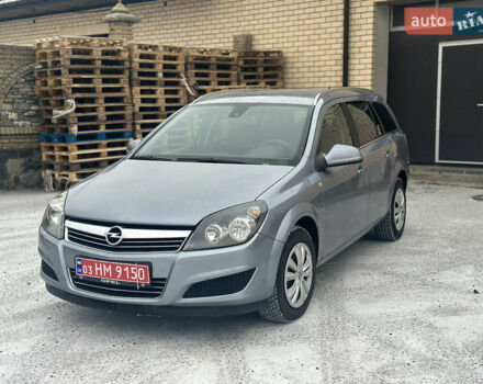 Серый Опель Астра, объемом двигателя 1.8 л и пробегом 196 тыс. км за 6800 $, фото 1 на Automoto.ua
