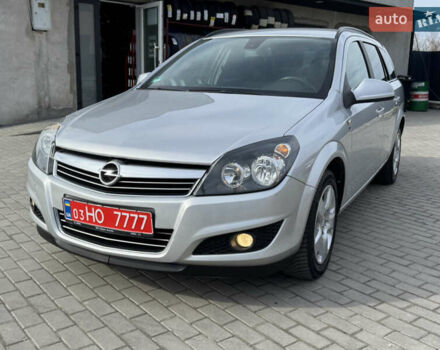 Сірий Опель Астра, об'ємом двигуна 1.7 л та пробігом 253 тис. км за 5900 $, фото 1 на Automoto.ua