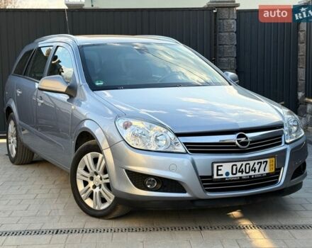 Сірий Опель Астра, об'ємом двигуна 1.6 л та пробігом 245 тис. км за 6150 $, фото 1 на Automoto.ua