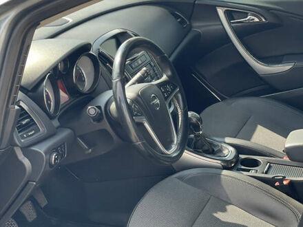 Серый Опель Астра, объемом двигателя 1.69 л и пробегом 315 тыс. км за 7800 $, фото 1 на Automoto.ua