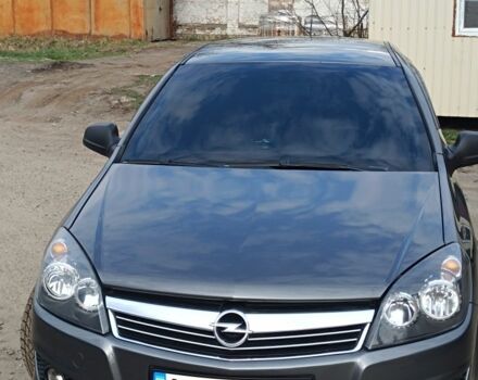 Серый Опель Астра, объемом двигателя 1.7 л и пробегом 380 тыс. км за 5500 $, фото 1 на Automoto.ua