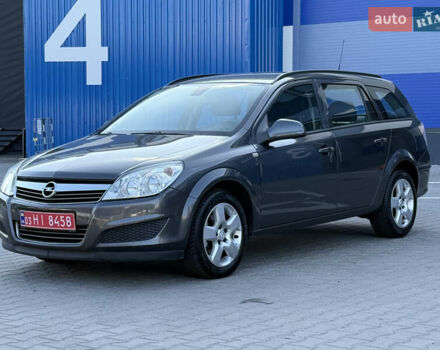 Сірий Опель Астра, об'ємом двигуна 1.6 л та пробігом 203 тис. км за 4999 $, фото 1 на Automoto.ua