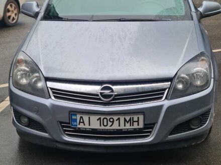 Серый Опель Астра, объемом двигателя 1.69 л и пробегом 374 тыс. км за 5500 $, фото 1 на Automoto.ua