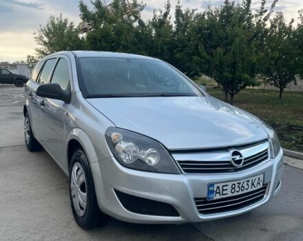 Сірий Опель Астра, об'ємом двигуна 1.7 л та пробігом 250 тис. км за 4900 $, фото 1 на Automoto.ua