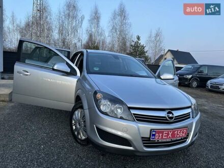 Опель Астра 2010 в Любешов на Automoto.ua Серый Опель Астра, объемом двигателя 1.7 л и пробегом 281 тыс. км за 6300 $, фото 1 на Automoto.ua