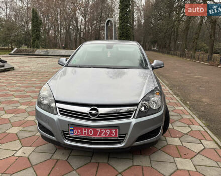 Сірий Опель Астра, об'ємом двигуна 1.6 л та пробігом 209 тис. км за 6300 $, фото 1 на Automoto.ua